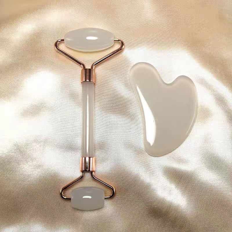 In stock: Resin rose quartz massage roller, imitation jade beauty bar, facial massager, double-headed roller gua sha set.